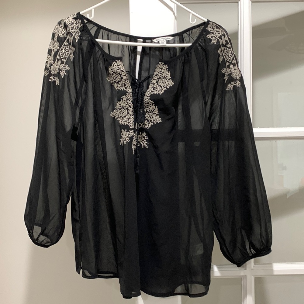 AE XL women’s black sheer blouse 3/4 sleeve